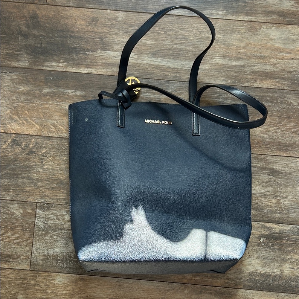 MICHAEL KORS Navy Leather Tote with Gold Logo